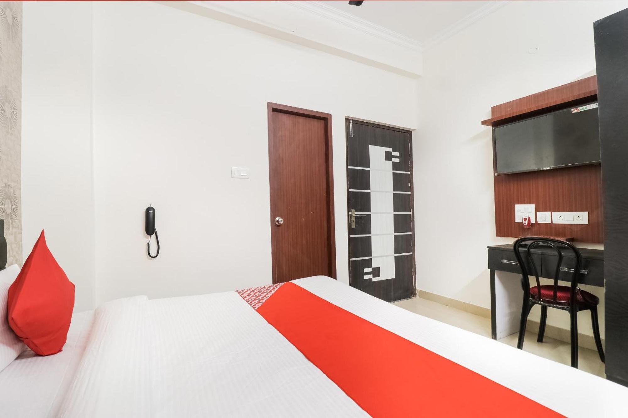 Super Hotel O Rs Inn Gorakhpur Eksteriør billede